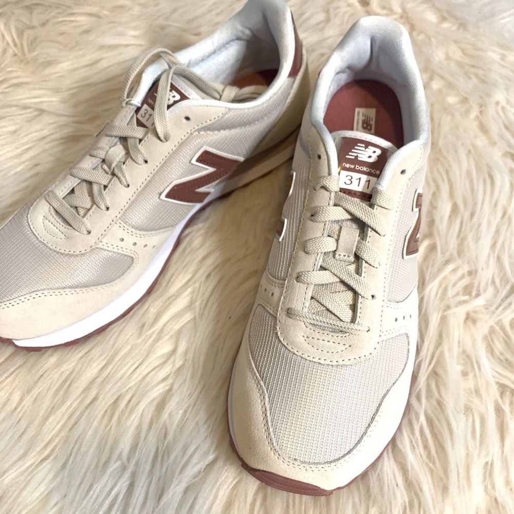 NWT New Balance Retro Classic 311v1 Casual Sneaker Size 12